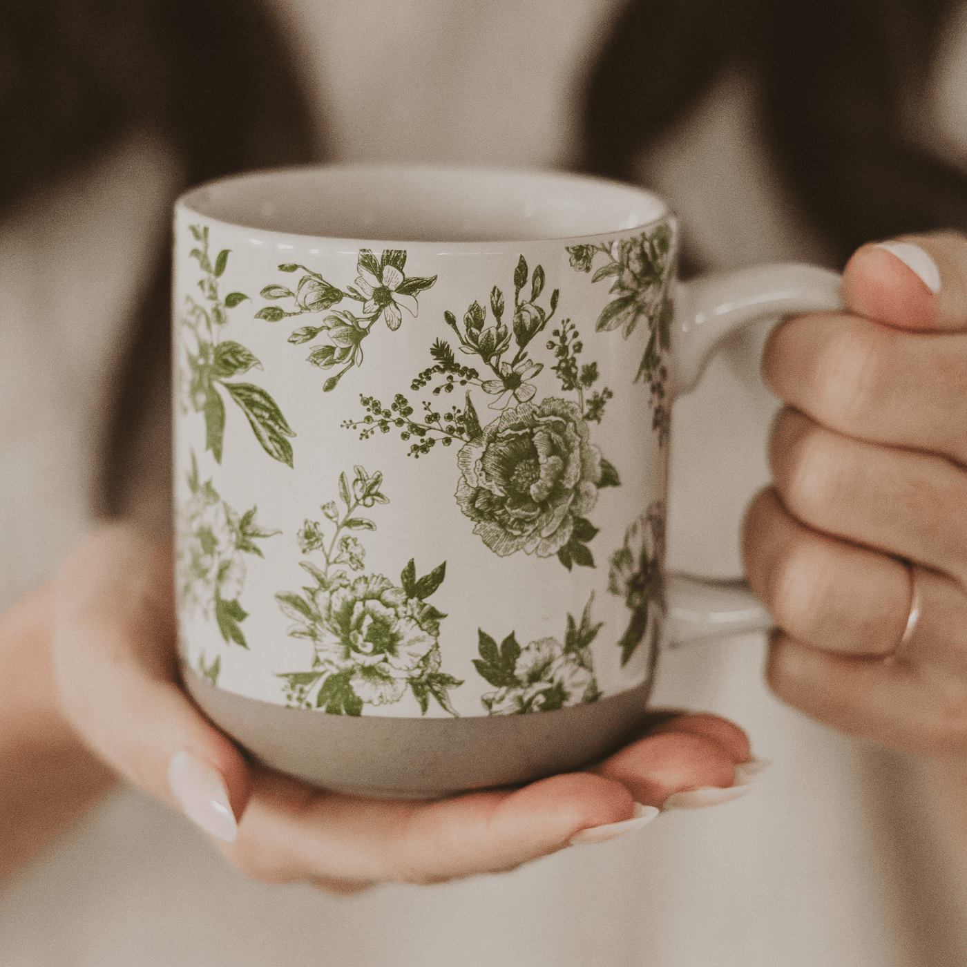 Green Delft 14oz. Stoneware Coffee Mug