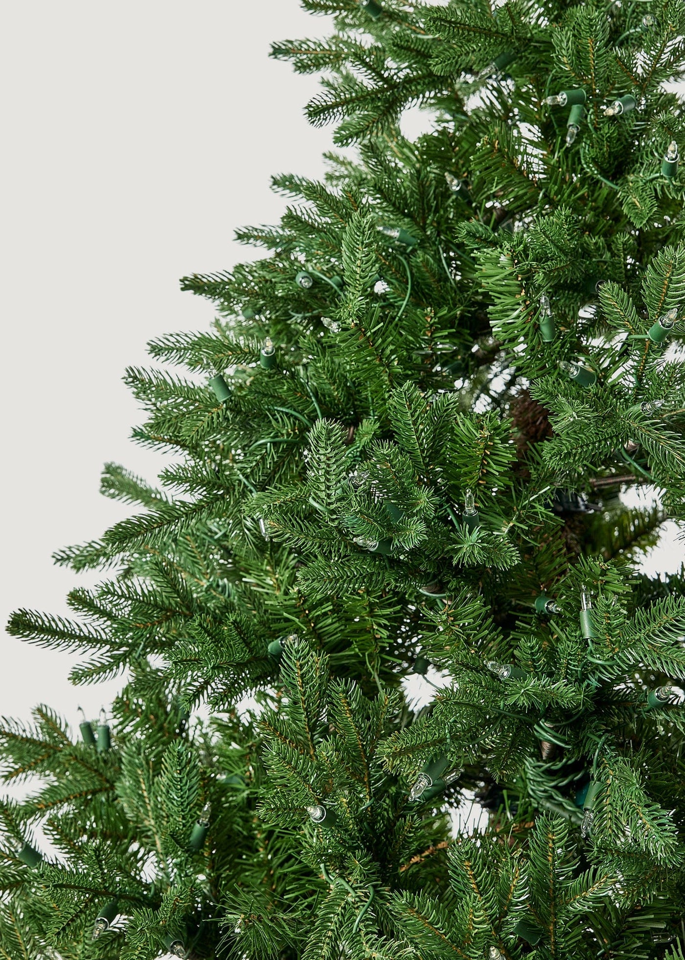 Faux Noble Fir Pre - Lit LED Christmas Tree with White Lights 7.5' - Sweet Water Decor - Christmas Tree